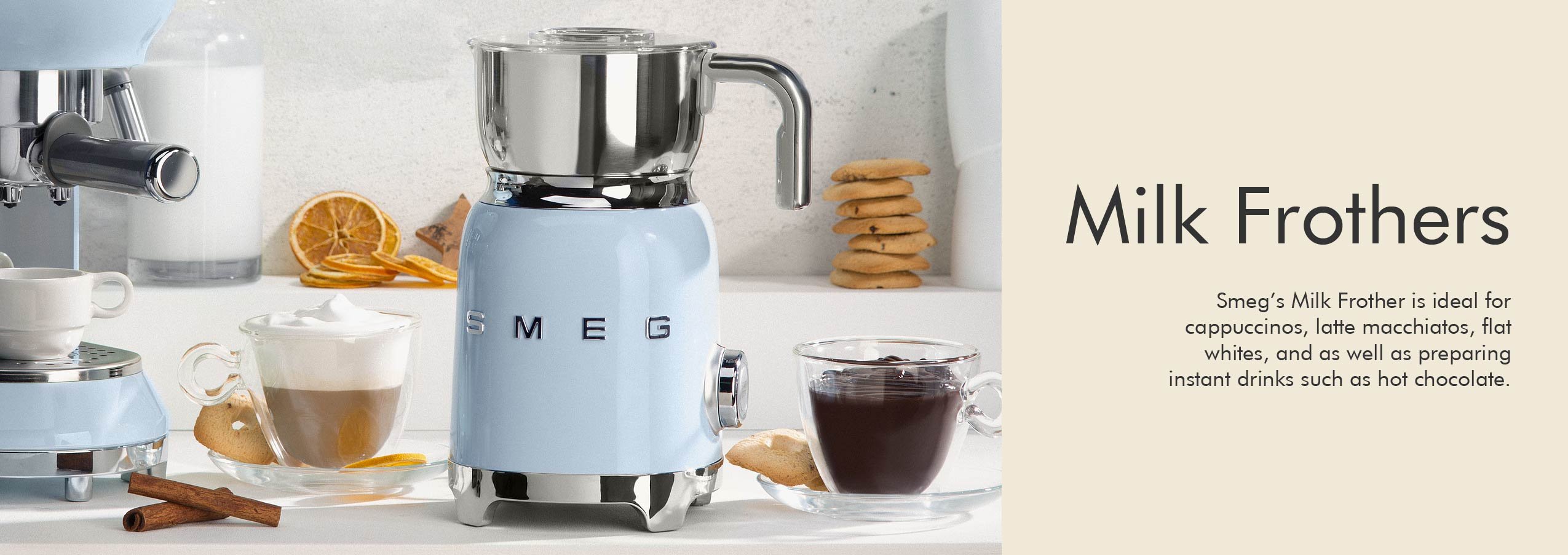 Smeg MFF01 Mousseur à Lait Électrique - Crema