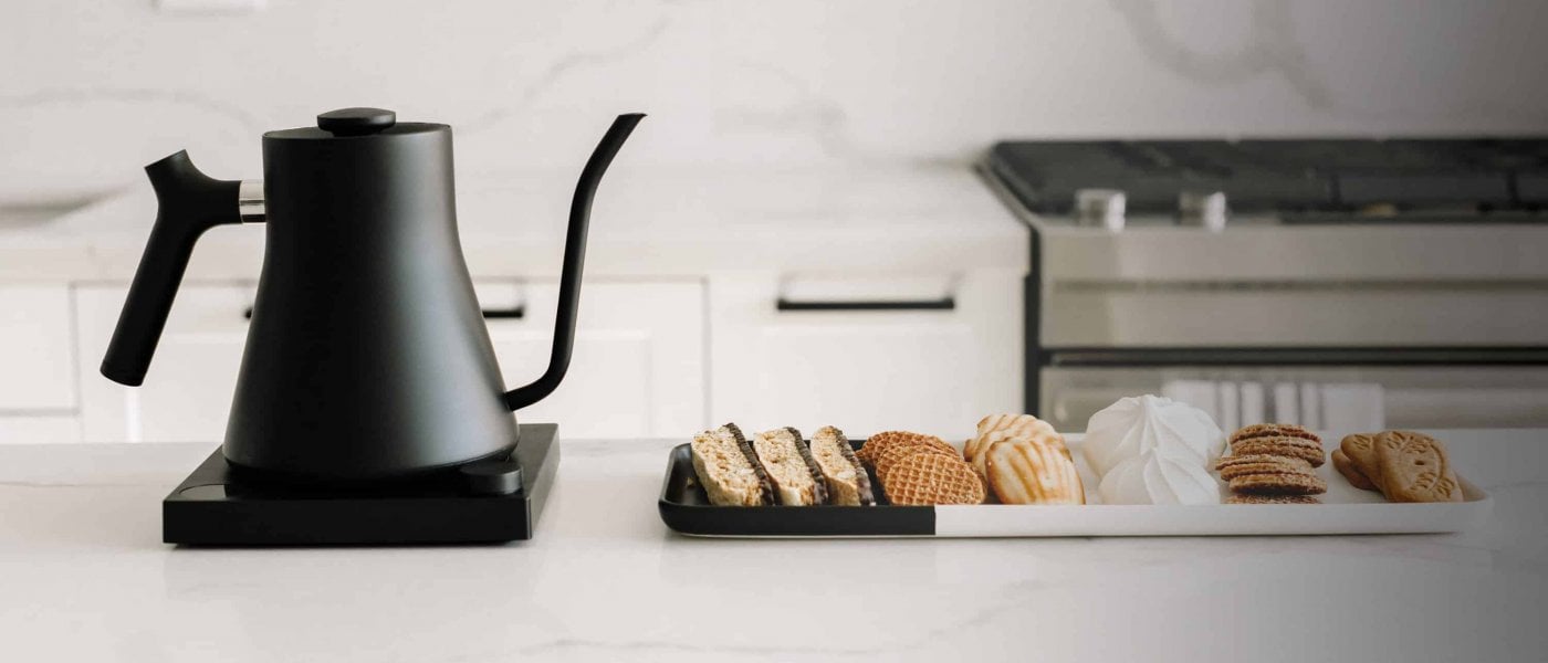 Double Wall Electric Kettle - Black 37 oz - The Republic of Tea | Double Wall Electric Kettle - 37 oz