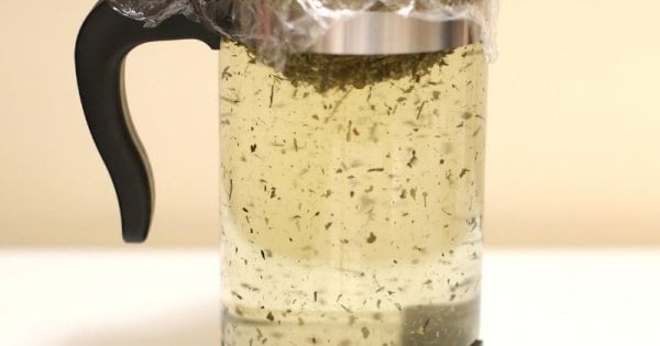 Easy iced tea and iced tea base