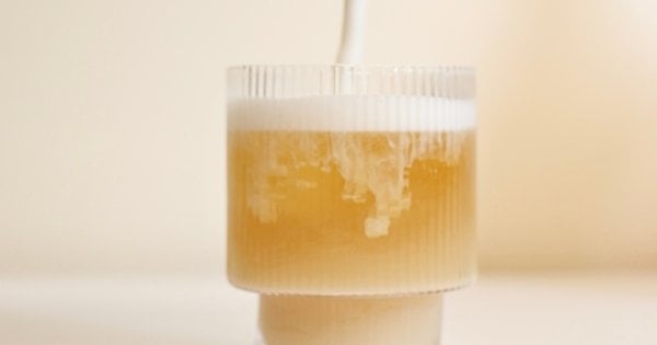 Milky Foam Iced Tea – Velvety Freshness