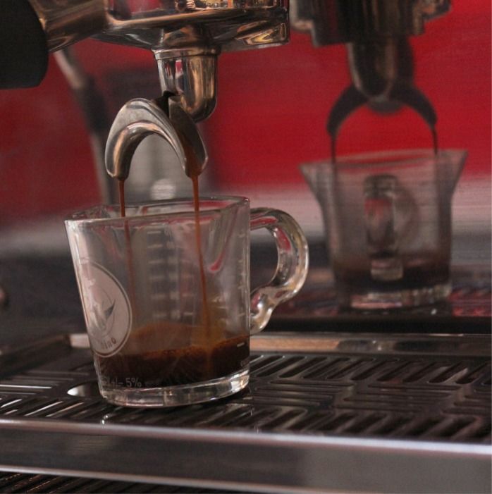 How Many Milliliters (ml) Are In A Standard Disposable Paper Cups