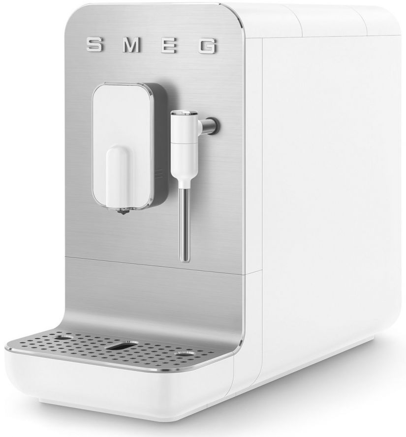 Smeg BCC02 Automatic Coffee Machine With Milk Frother Crema
