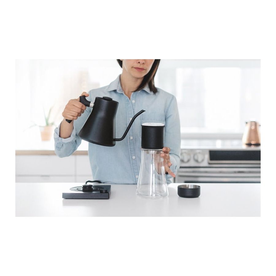 Fellow Stagg EKG Electric Variable Temperature Kettle 900 ml Crema