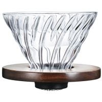 Hario V60 Walnut Wood Dripper pour le café Taille 02
