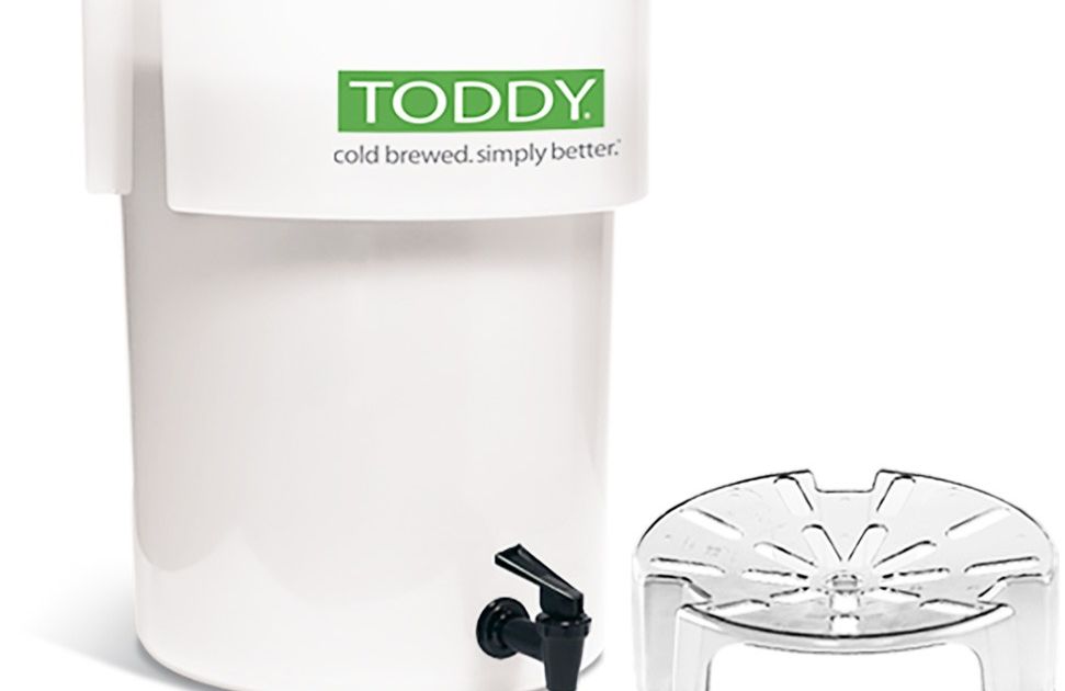 https://www.cremashop.eu/media/cache/og_image/content/products/toddy/commercial-cold-brew-system-with-lift/11718-c926b5332574ff2431b1dddd7d26ec20.jpg